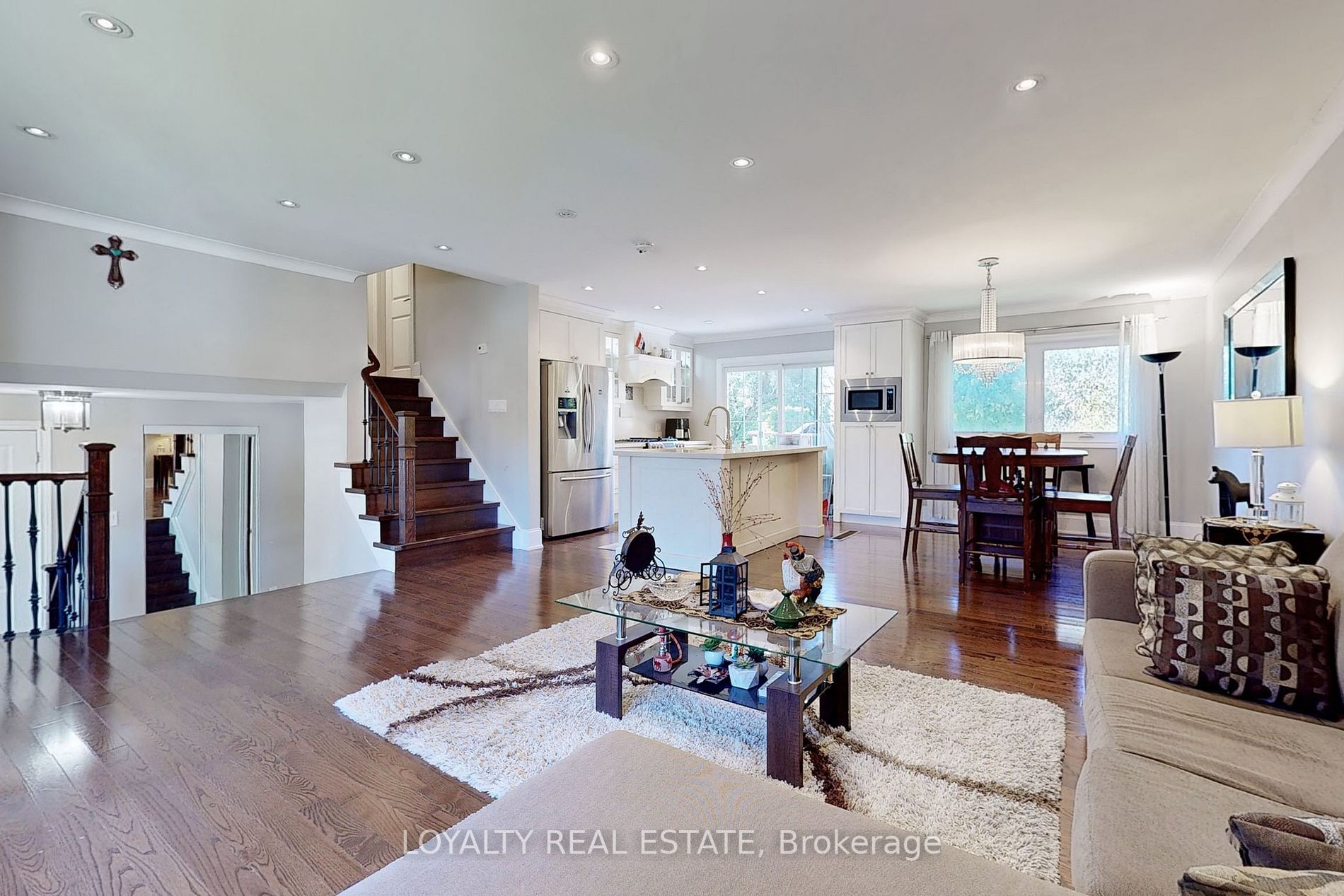 18 Lantana Crt