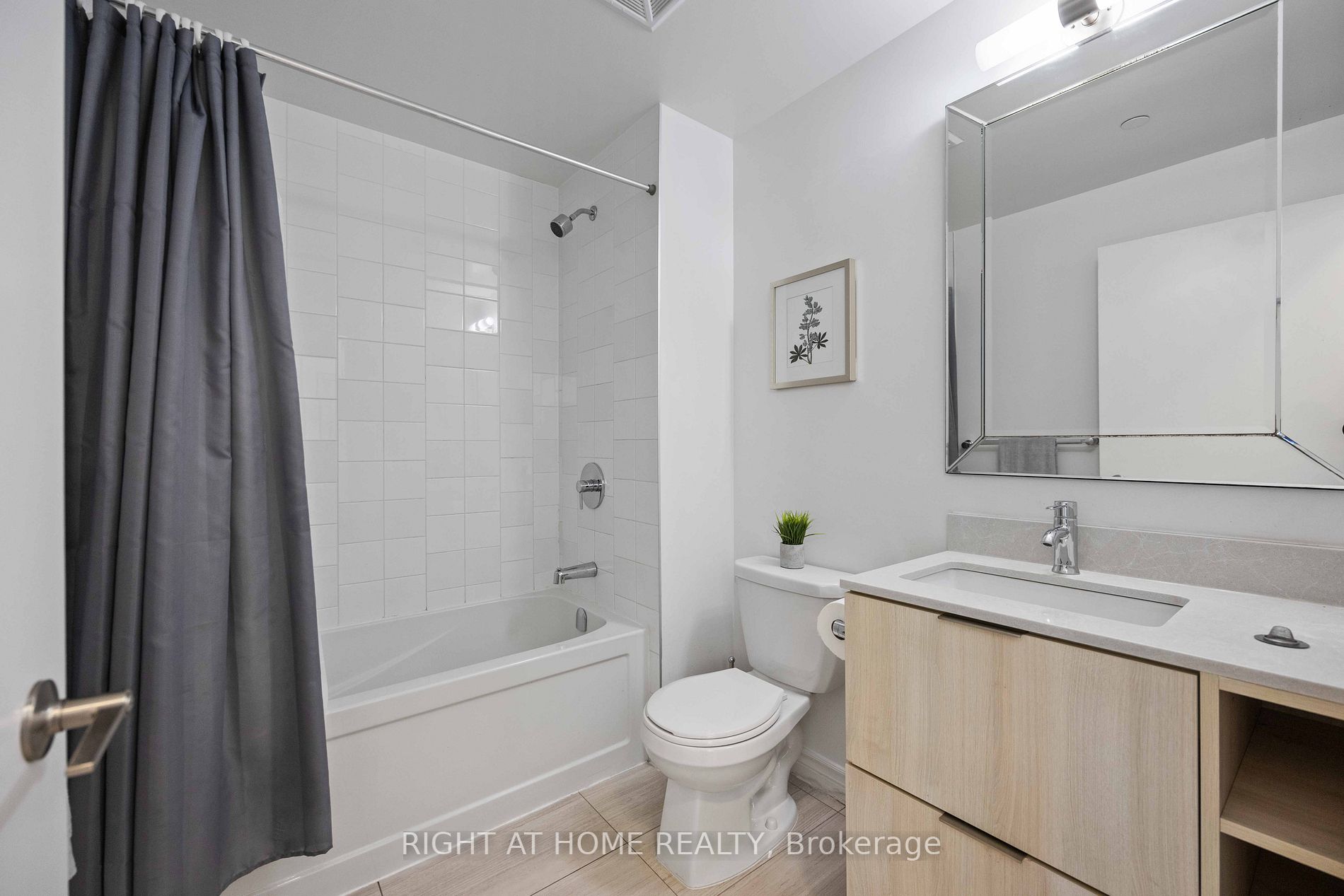 52 Forest Manor Rd, #406