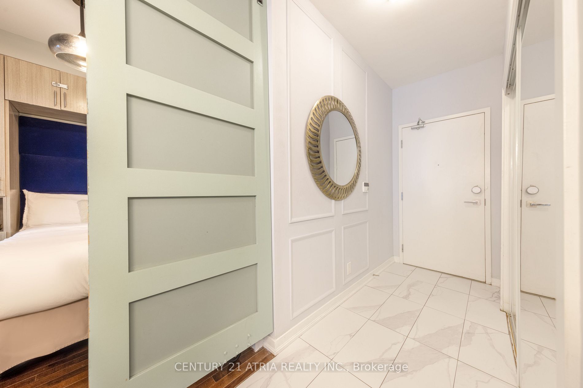 12 York Street, #1209