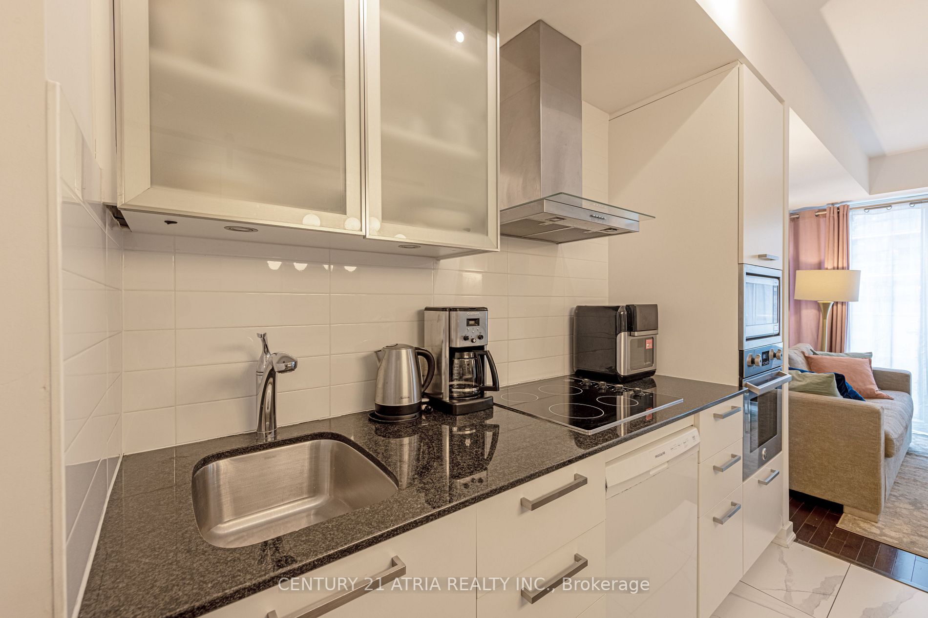 12 York Street, #1209