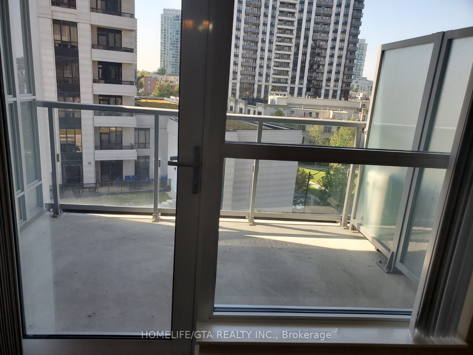 120 Harrison Garden Blvd, #610