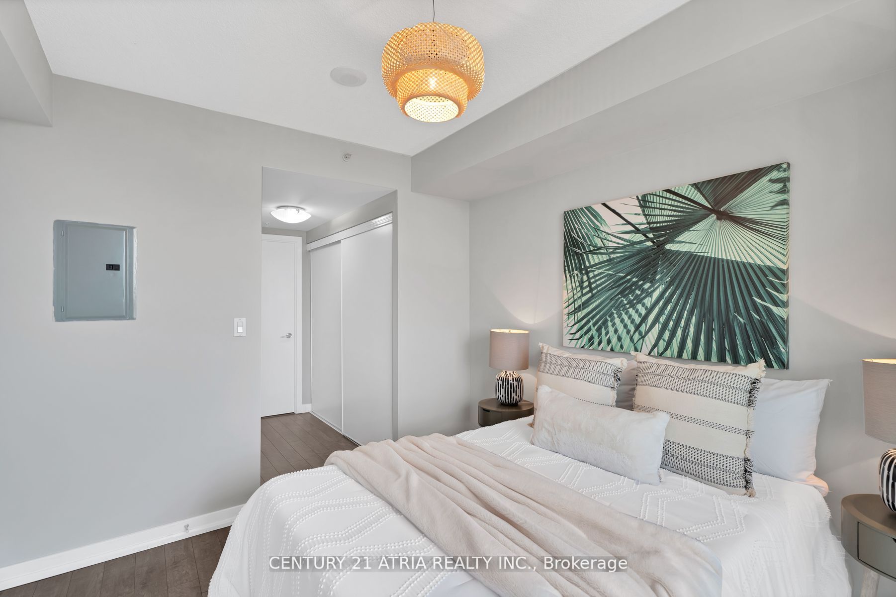 5740 Yonge St, #1706