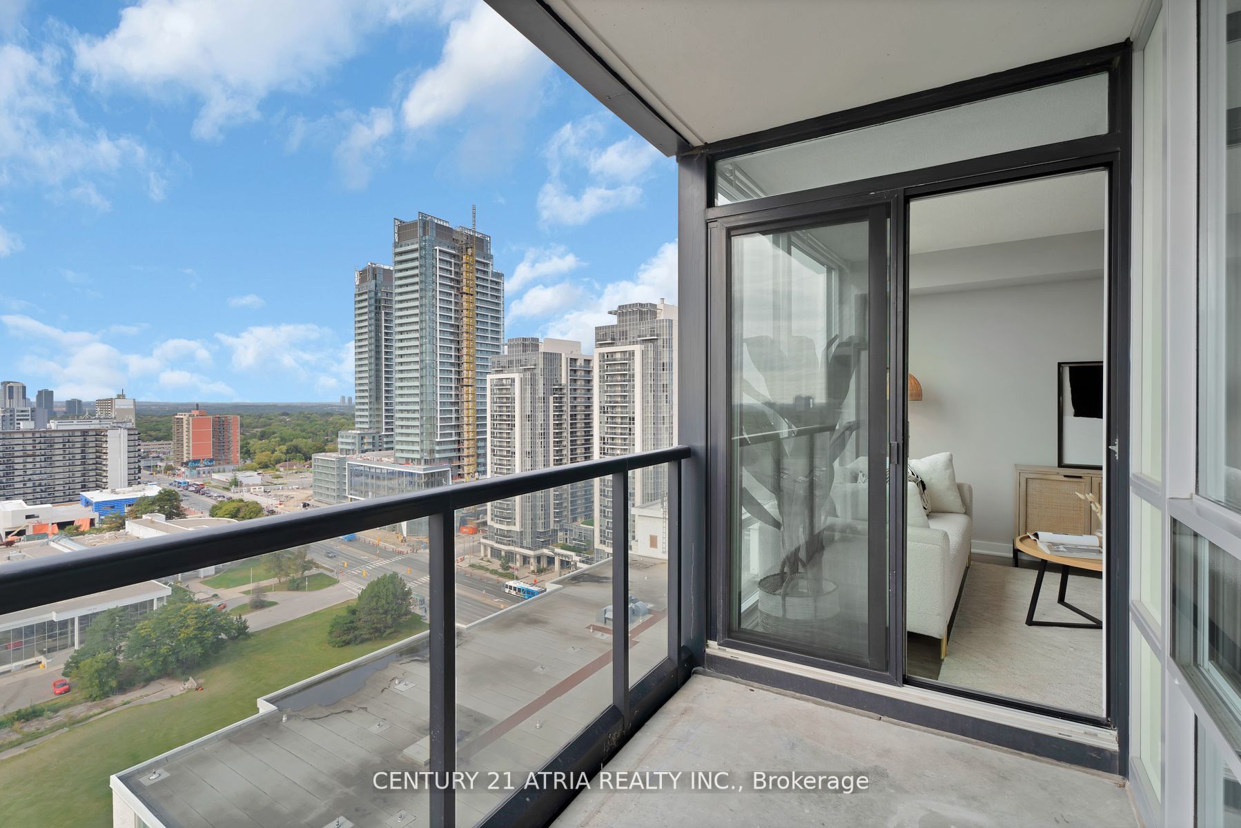 5740 Yonge St, #1706