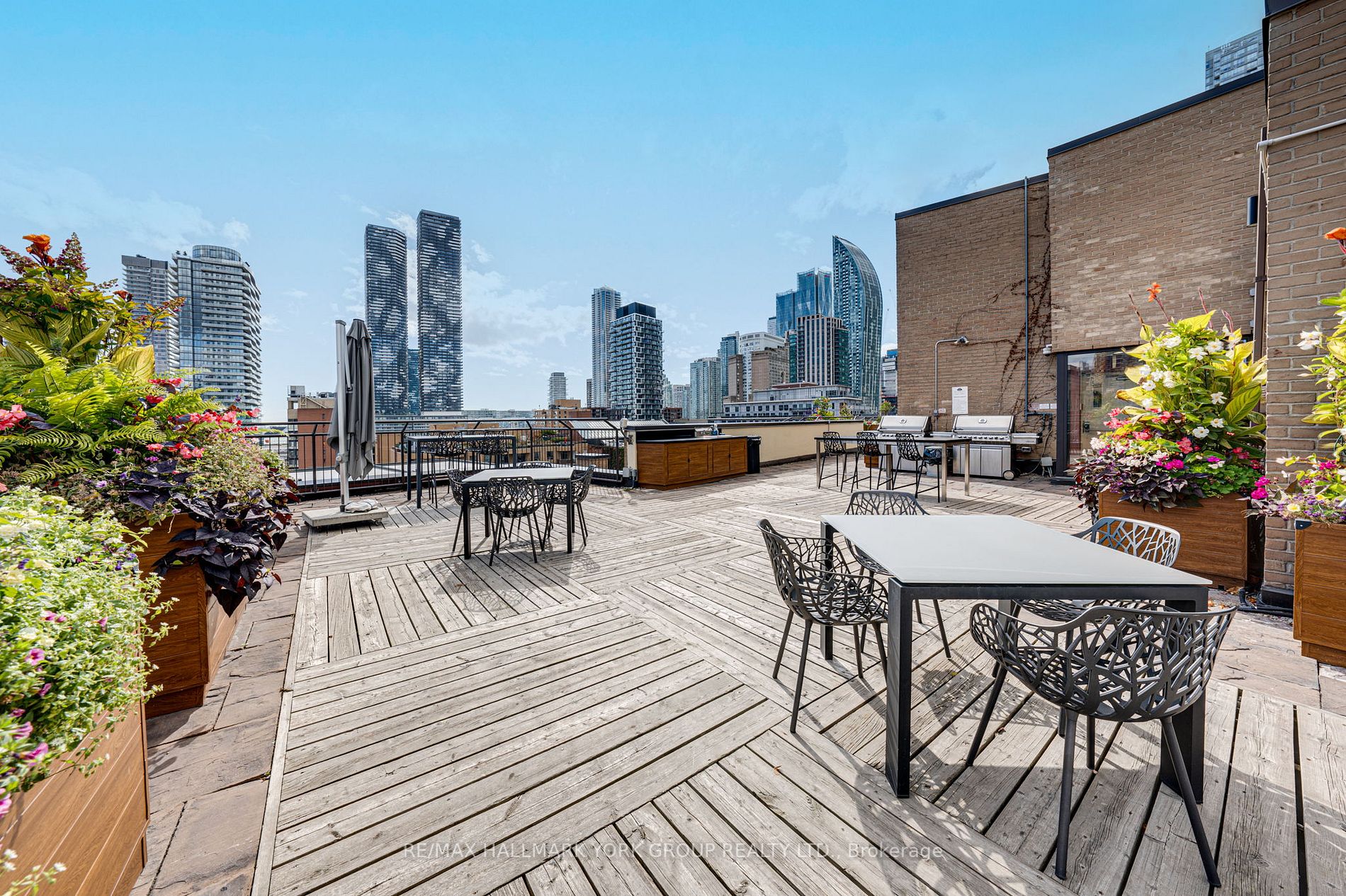 80 Front St E, #310
