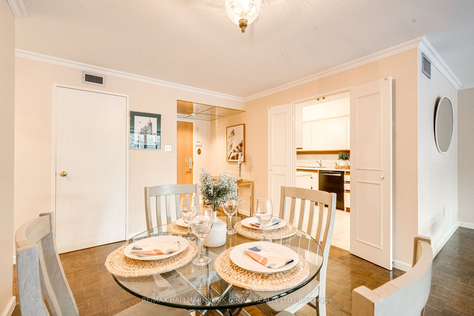 80 Front St E, #310