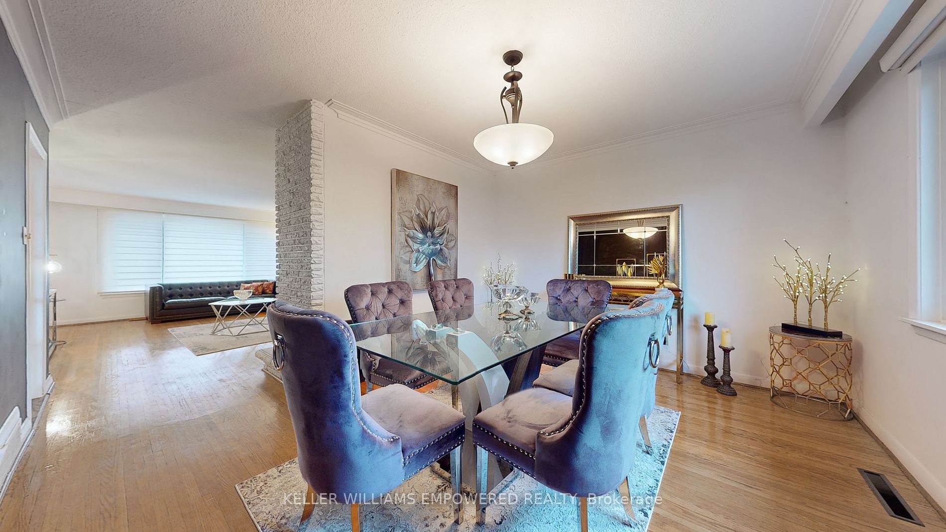 24 Burleigh Heights Dr