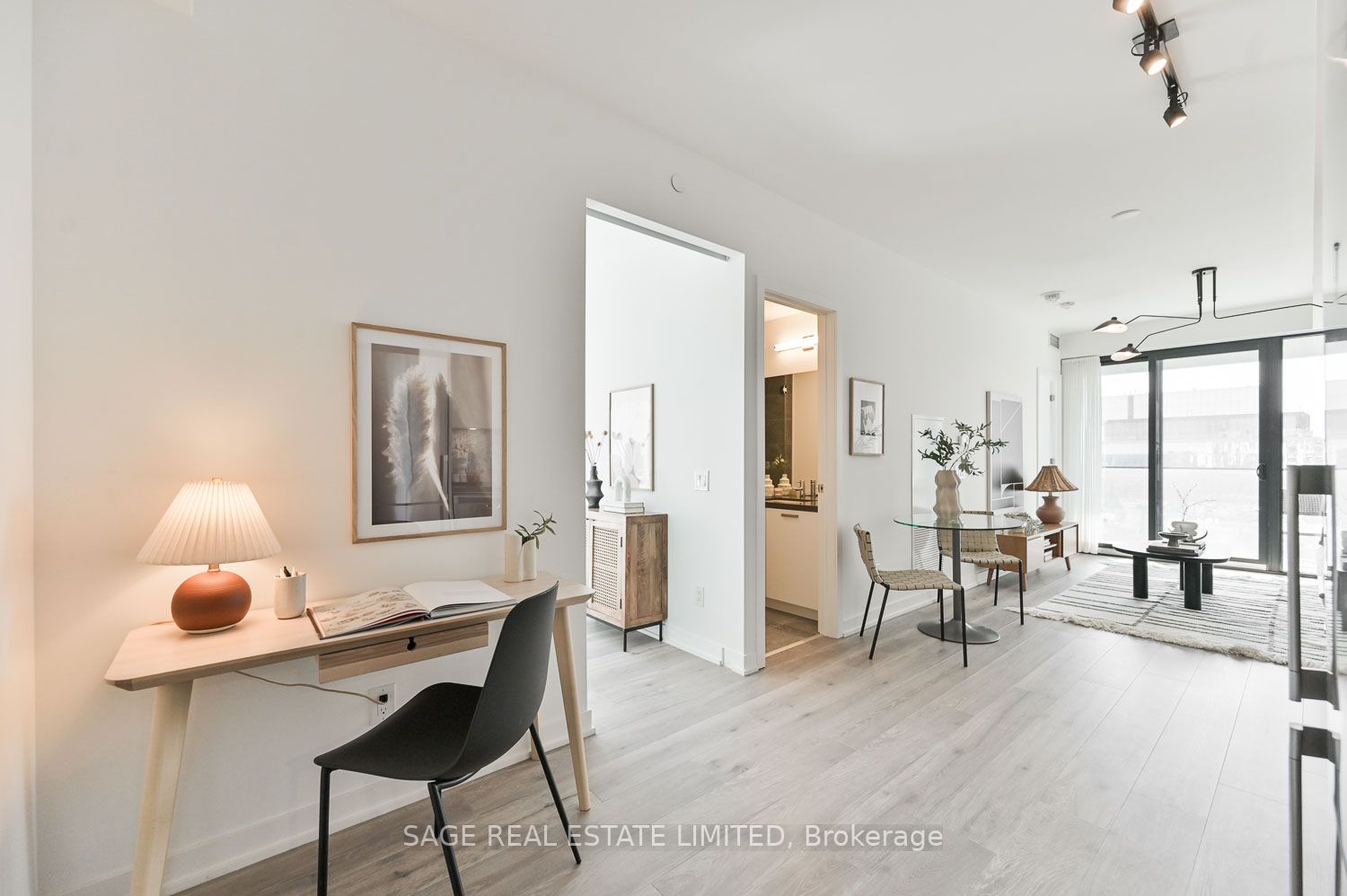 55 Ontario Street, #2104