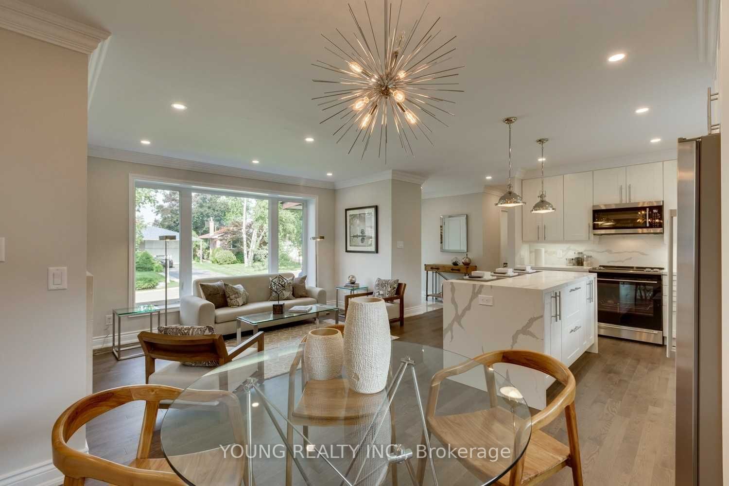21 Bathford Cres