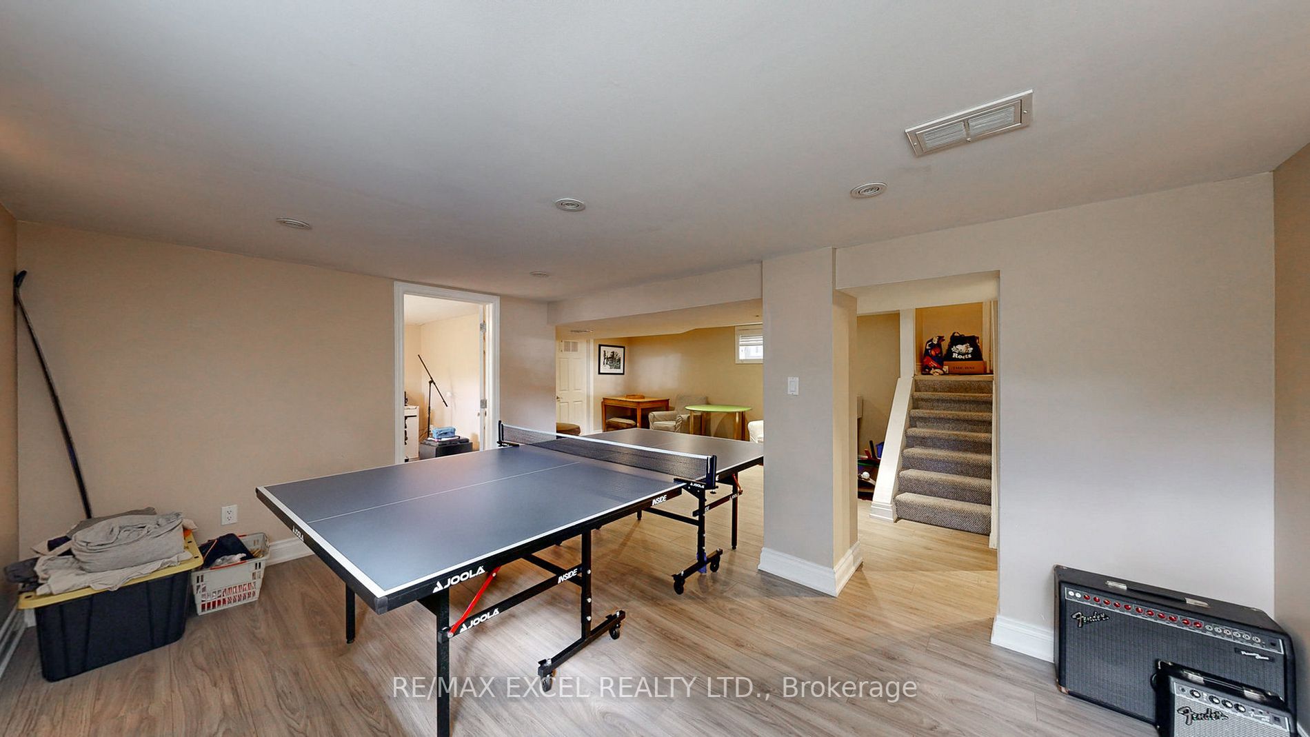 375 Lawrence Ave W