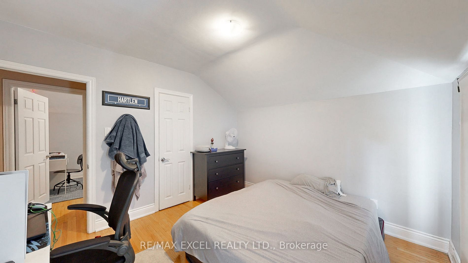 375 Lawrence Ave W