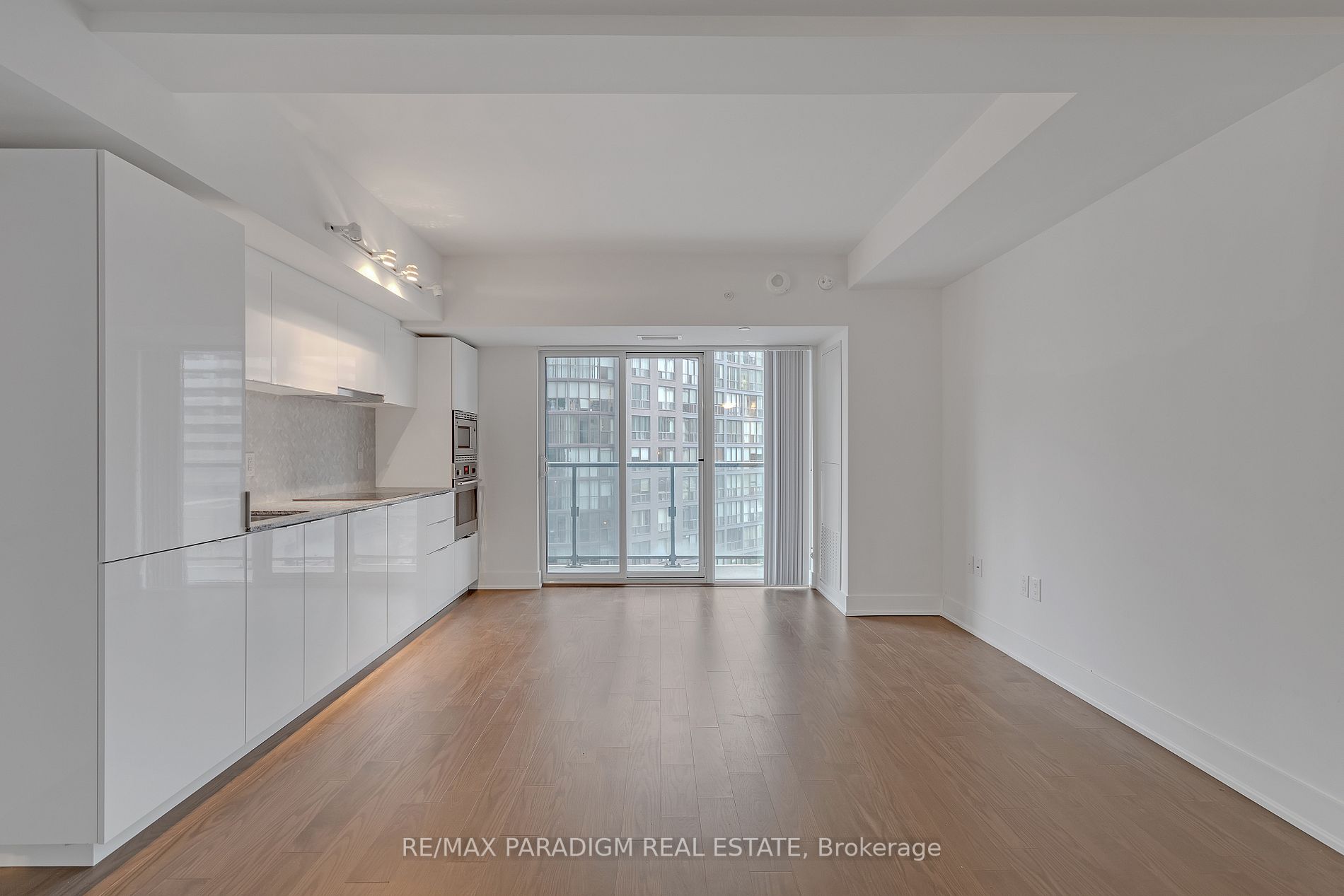 955 Bay St, #2501
