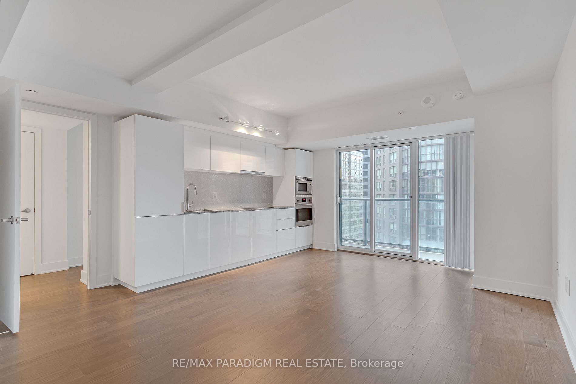 955 Bay St, #2501
