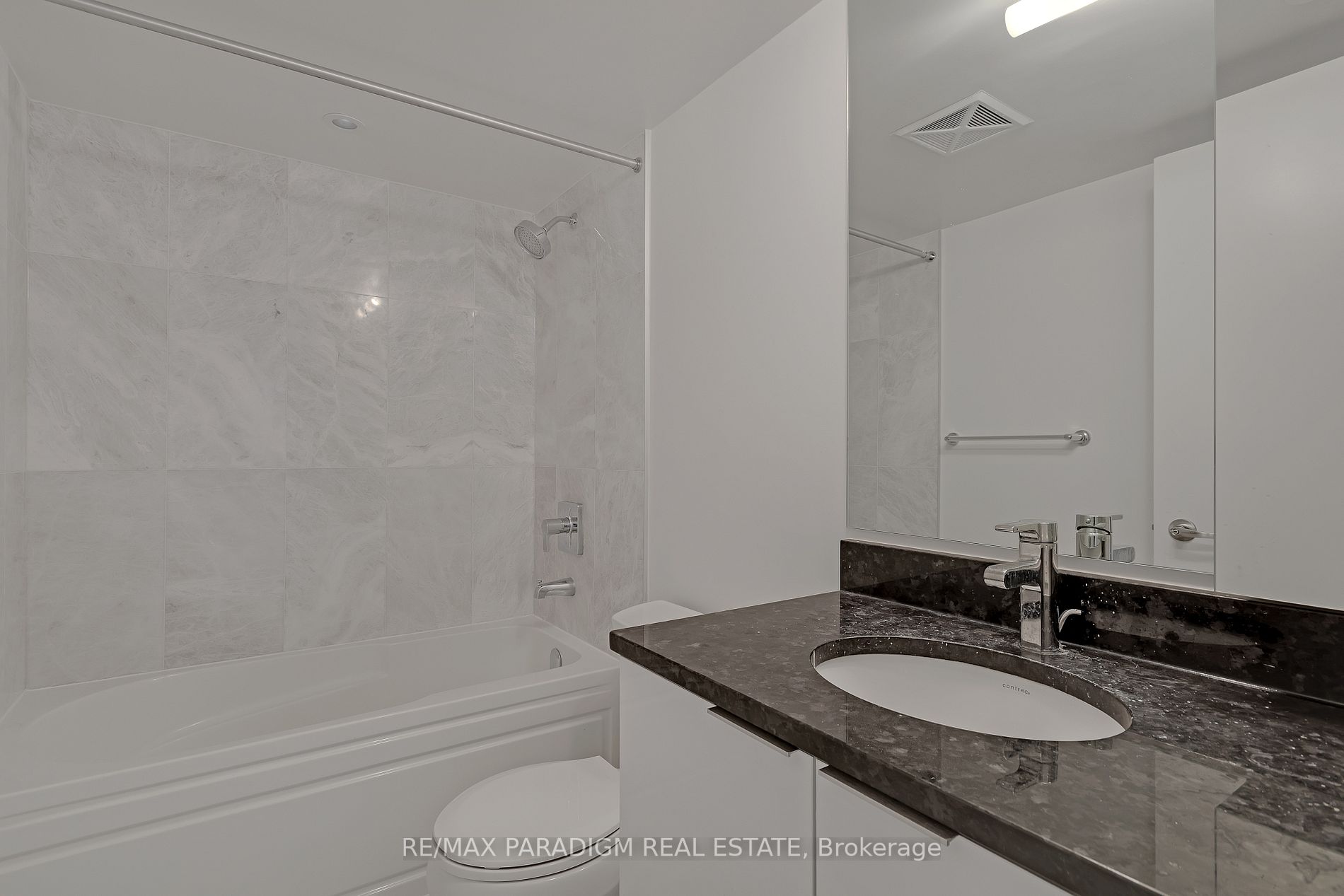 955 Bay St, #2501