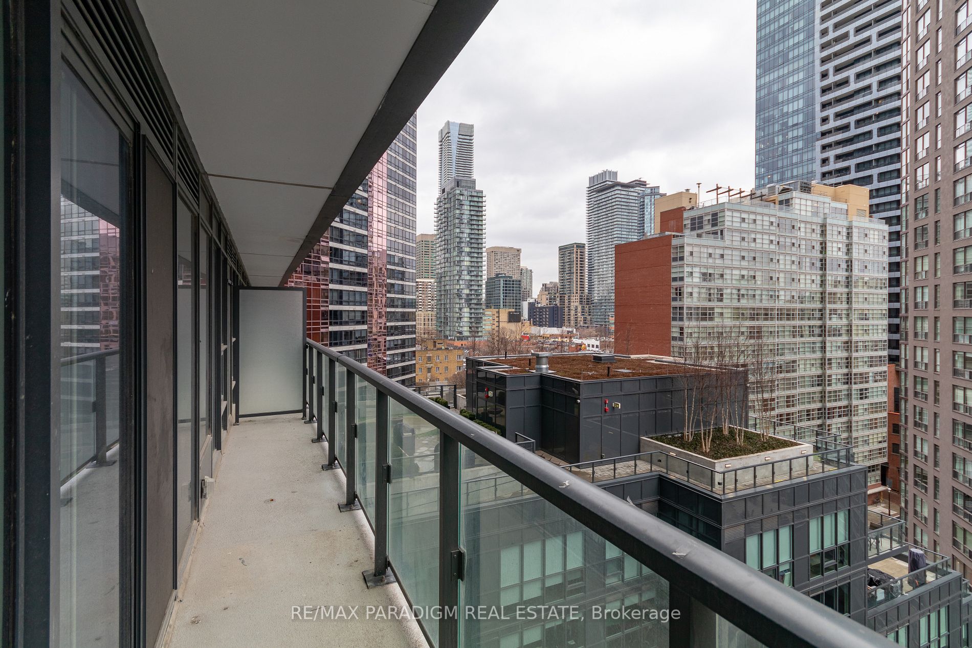 955 Bay St, #2501
