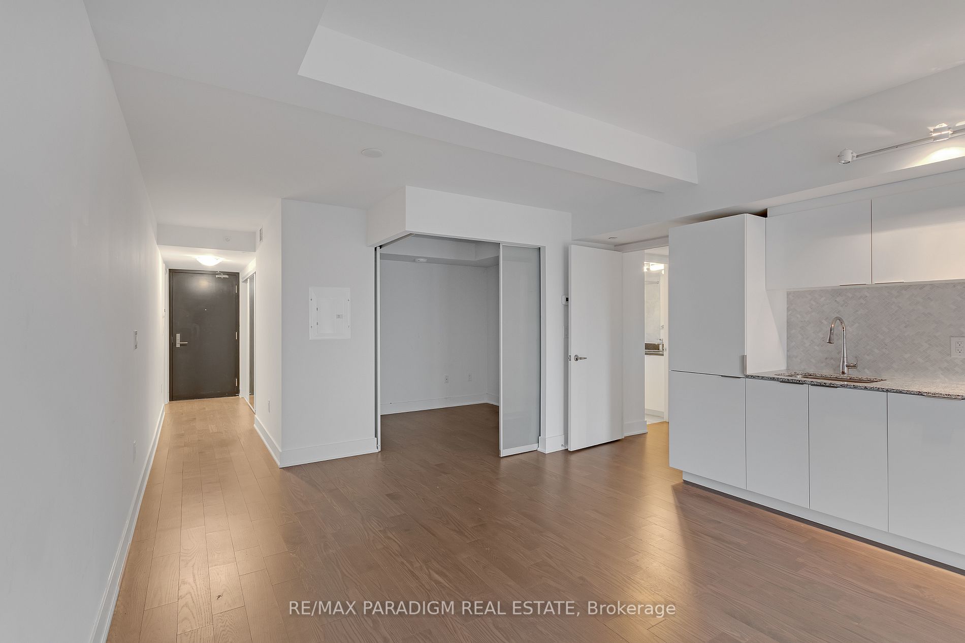955 Bay St, #2501