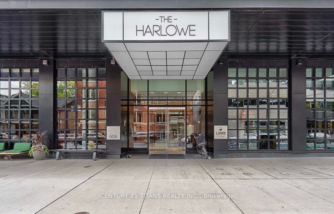 608 Richmond St W, #201