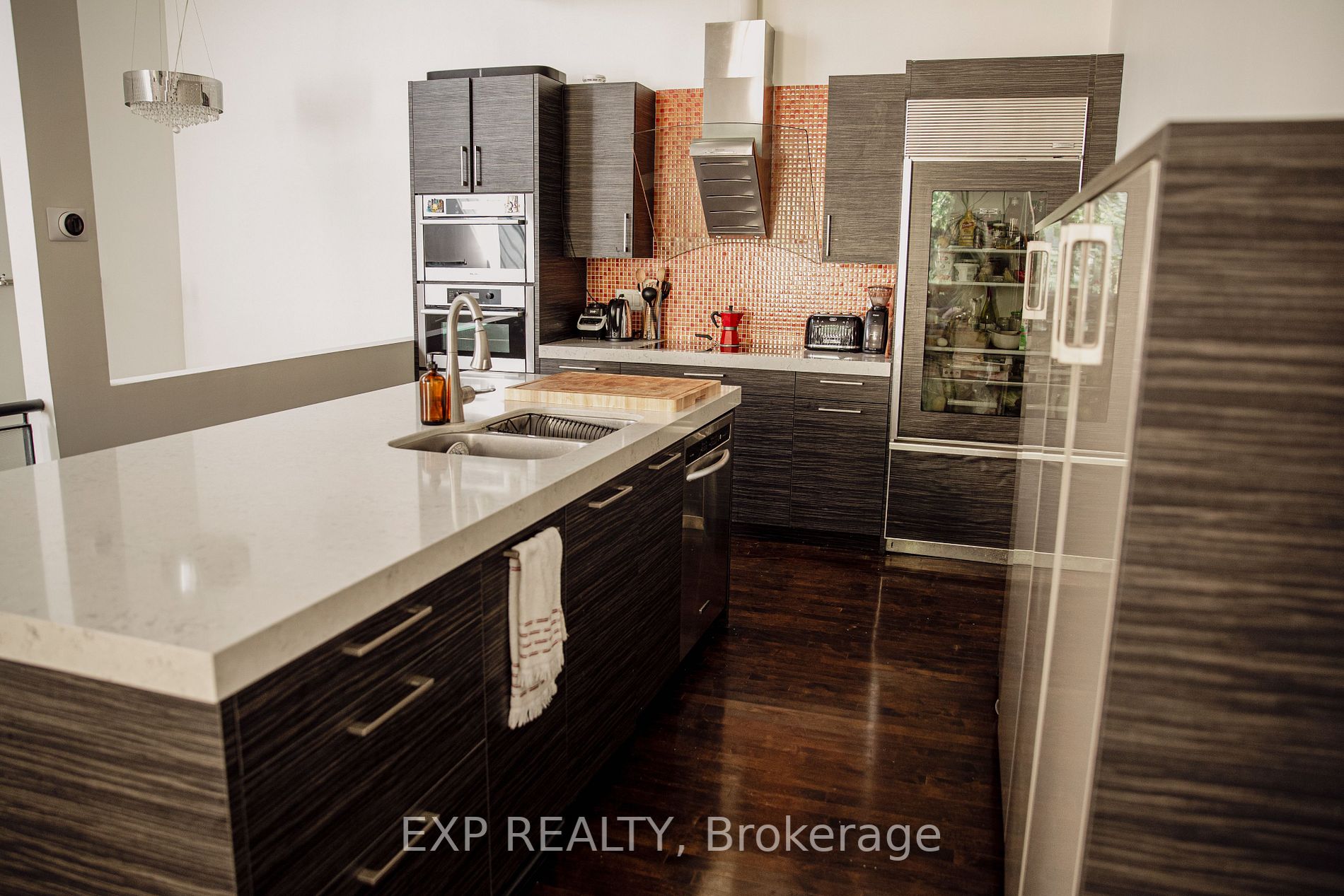 306 Sackville St, #4