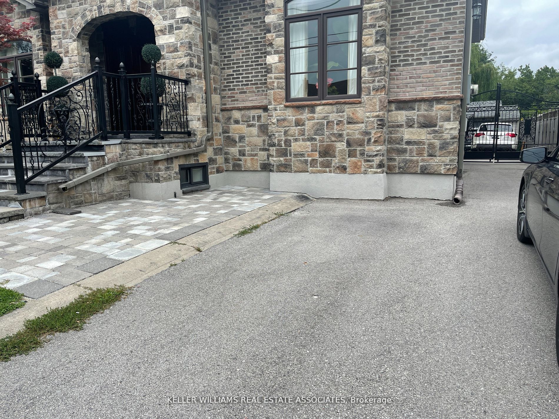 252 Codsell Avenue, #Bsmt