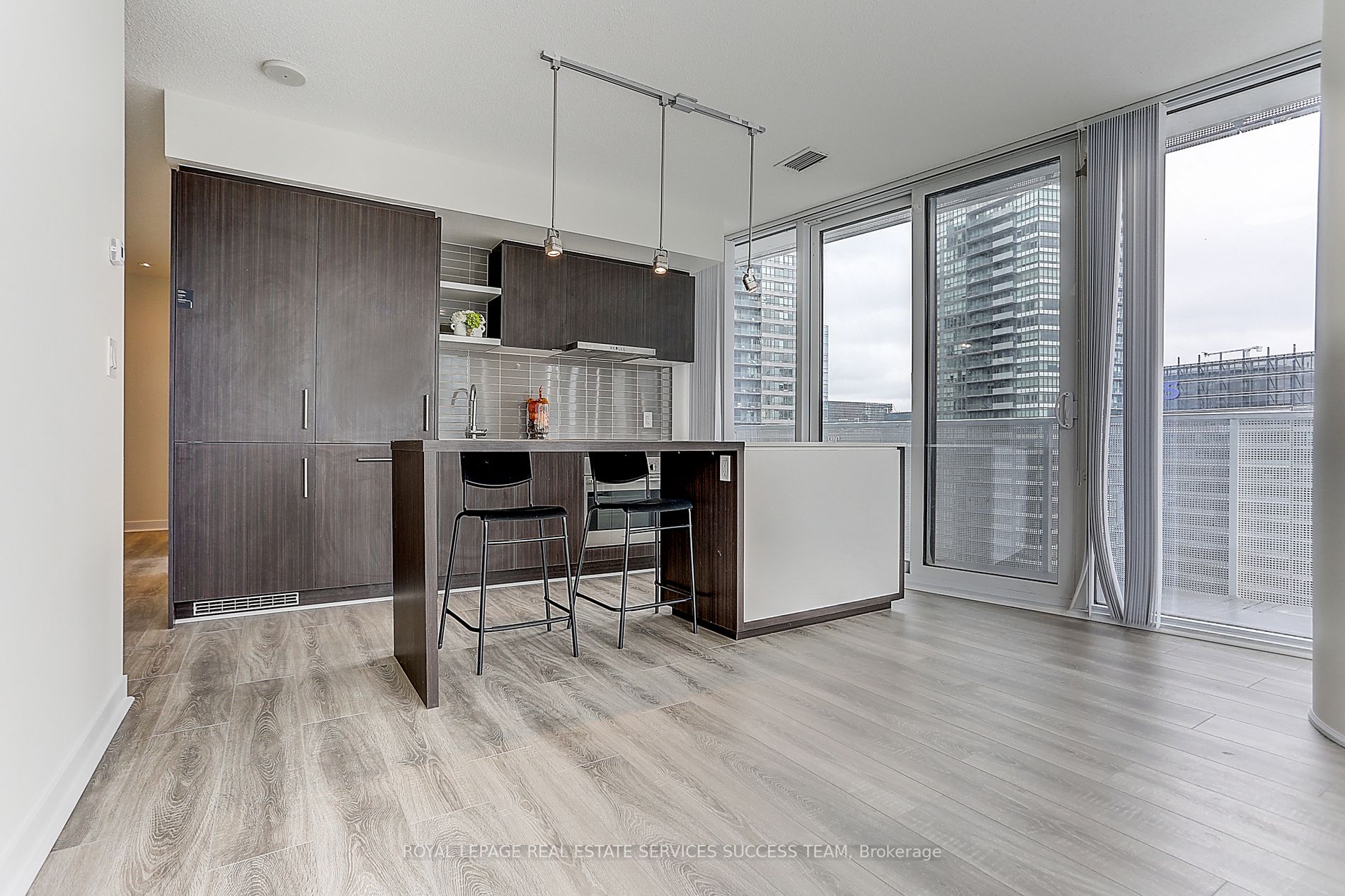 88 Harbour St, #3804