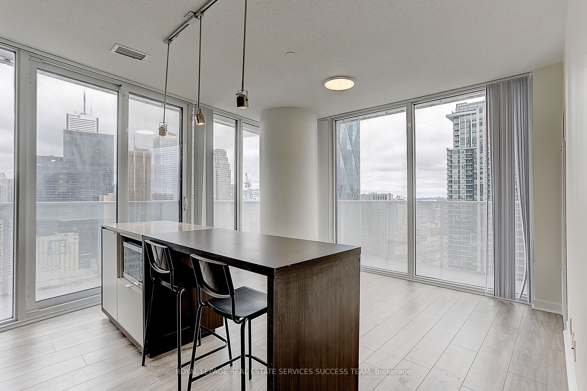 88 Harbour St, #3804