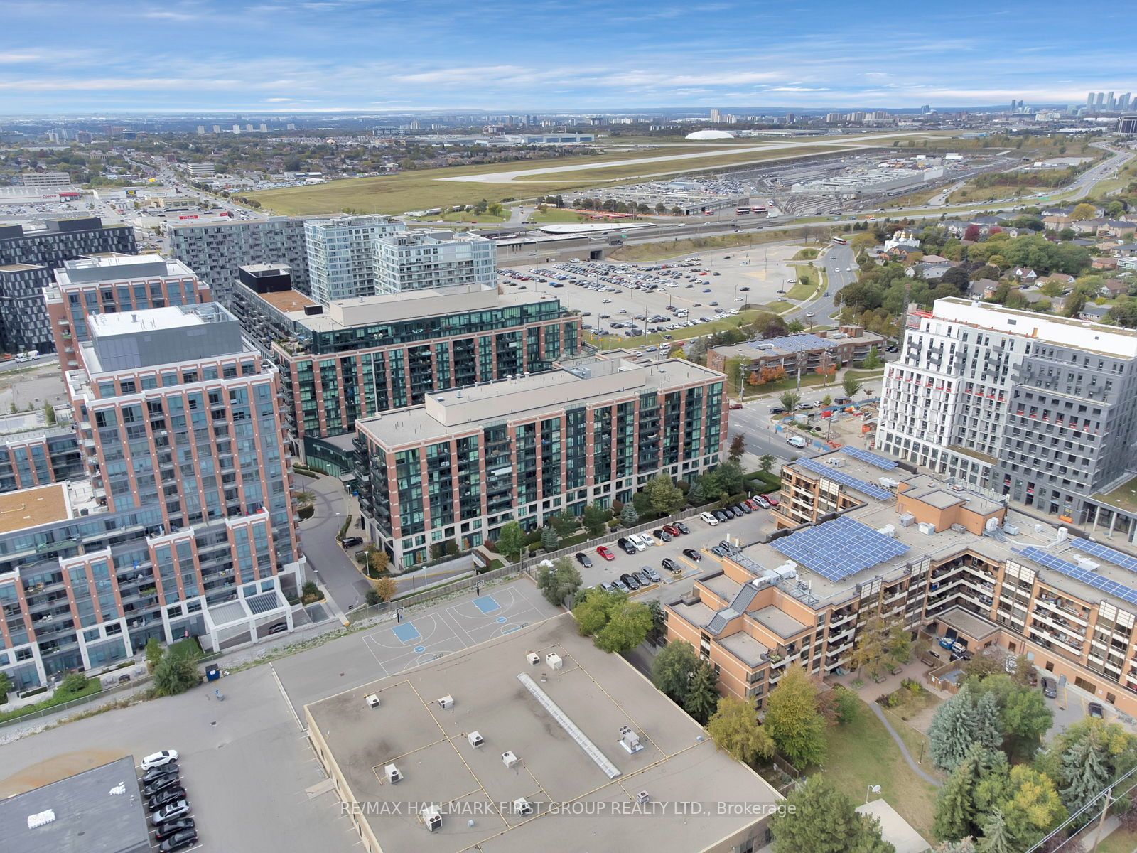 525 Wilson Ave, #907