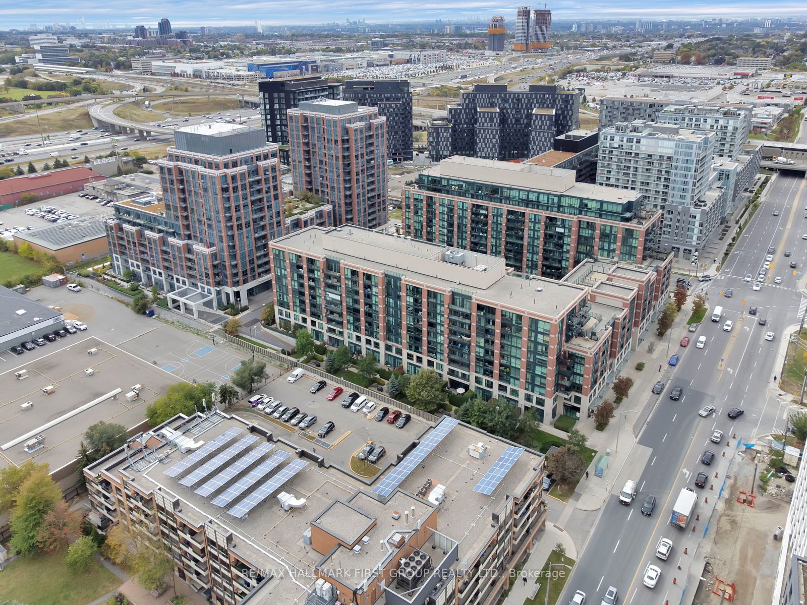 525 Wilson Ave, #907