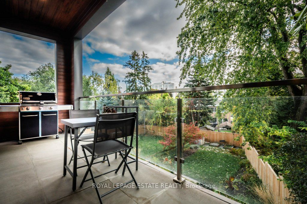 32 Servington Cres