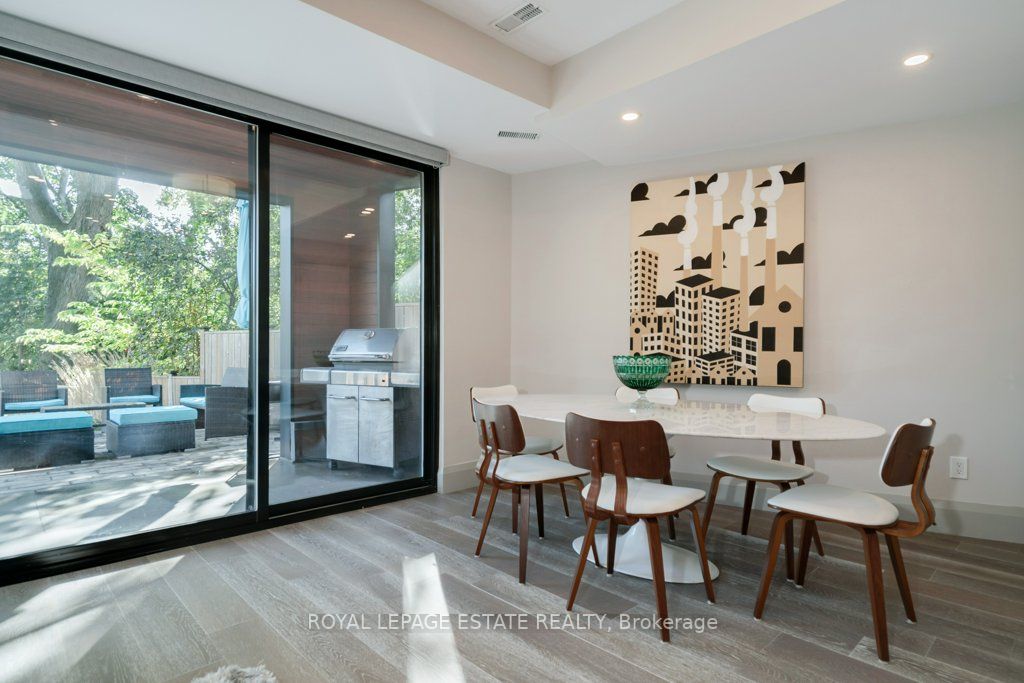 32 Servington Cres