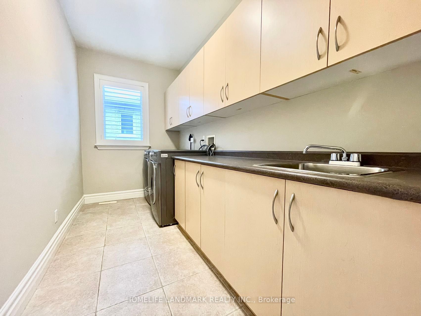 556 Old Orchard Grve