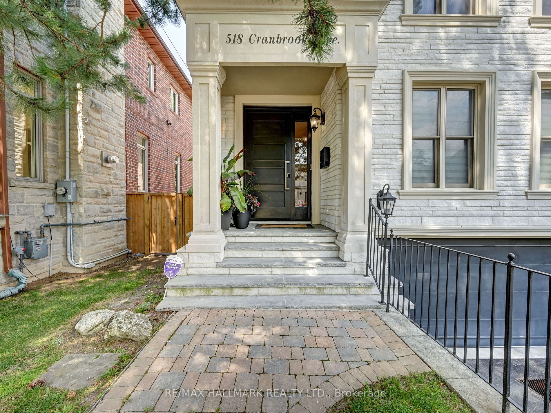 518 Cranbrooke Ave