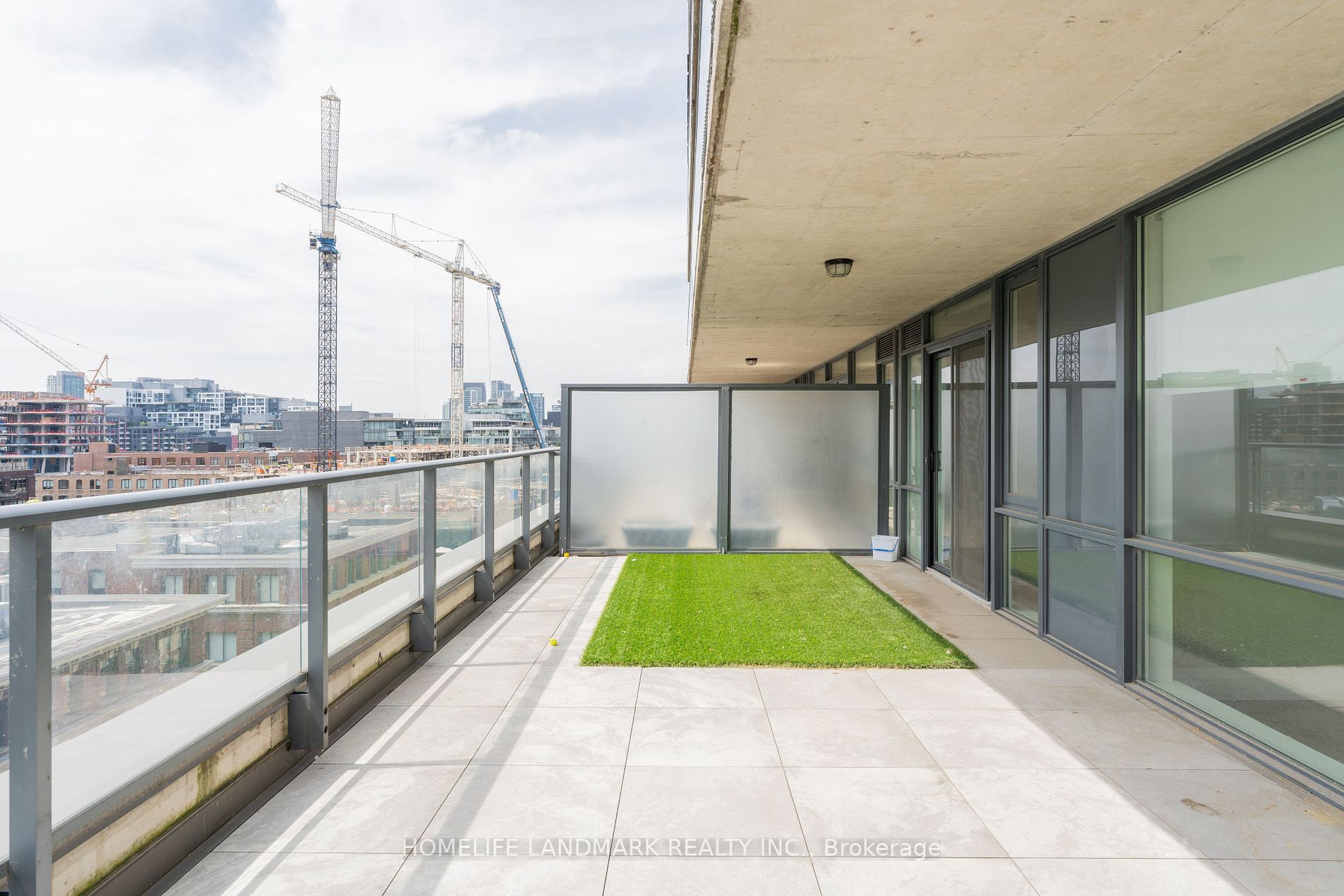 478 King Street W, #806