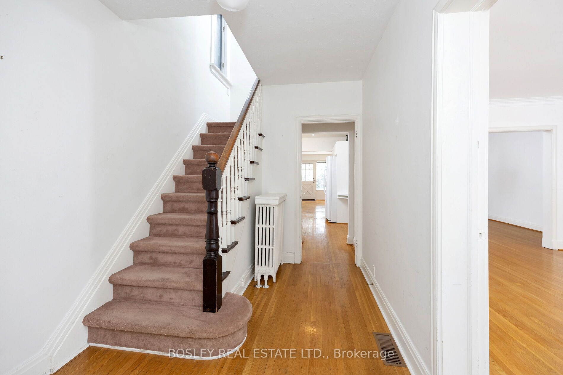 12 Southlea Ave
