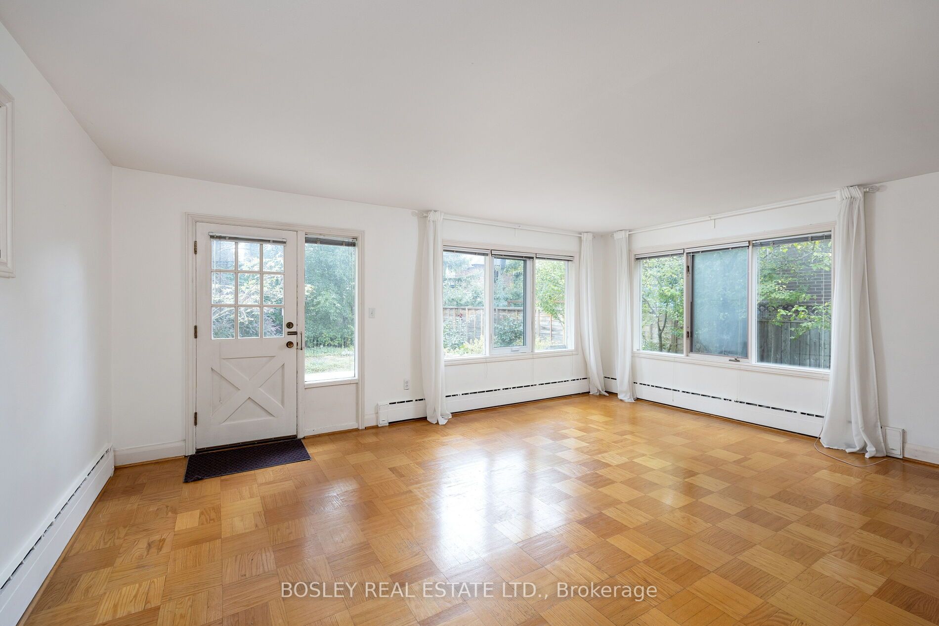 12 Southlea Ave
