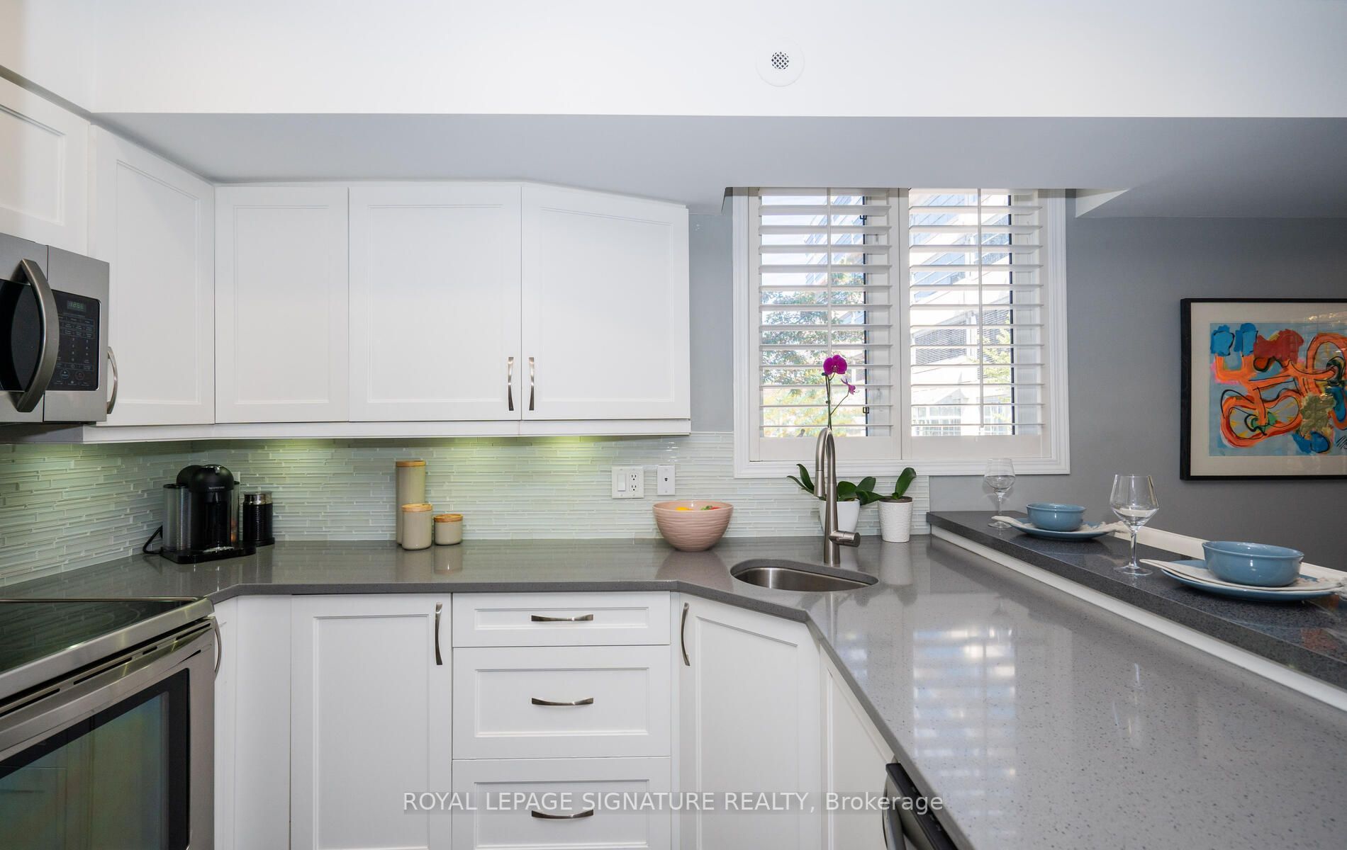 29 Canniff St, #Th402