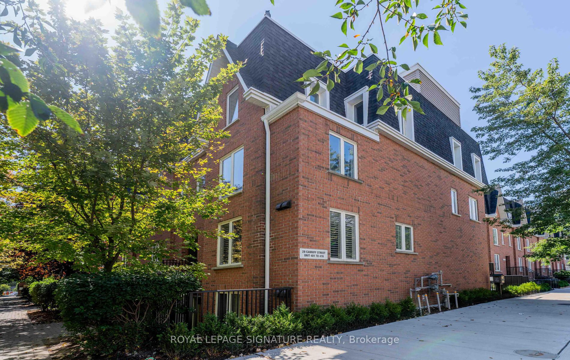 29 Canniff St, #Th402