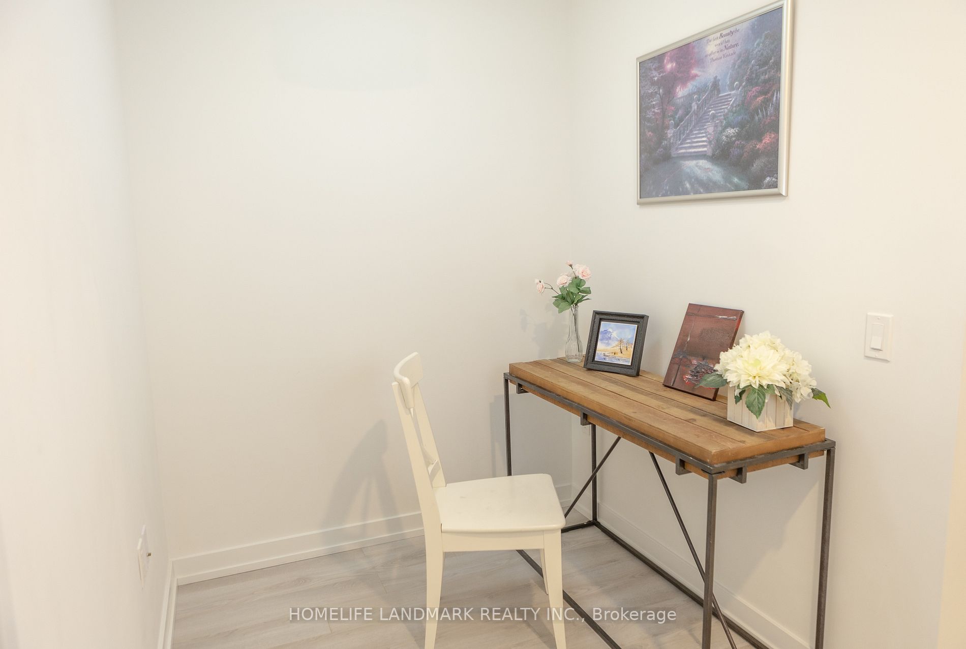 33 Helendale Ave, #1003