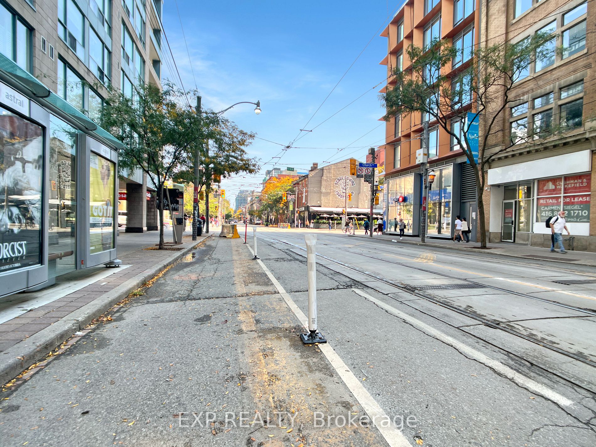 92 King St E, #805