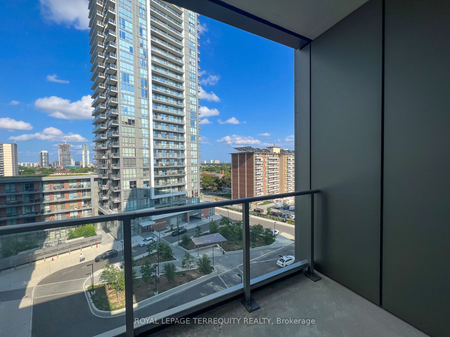 36 Forest Manor Rd, #722