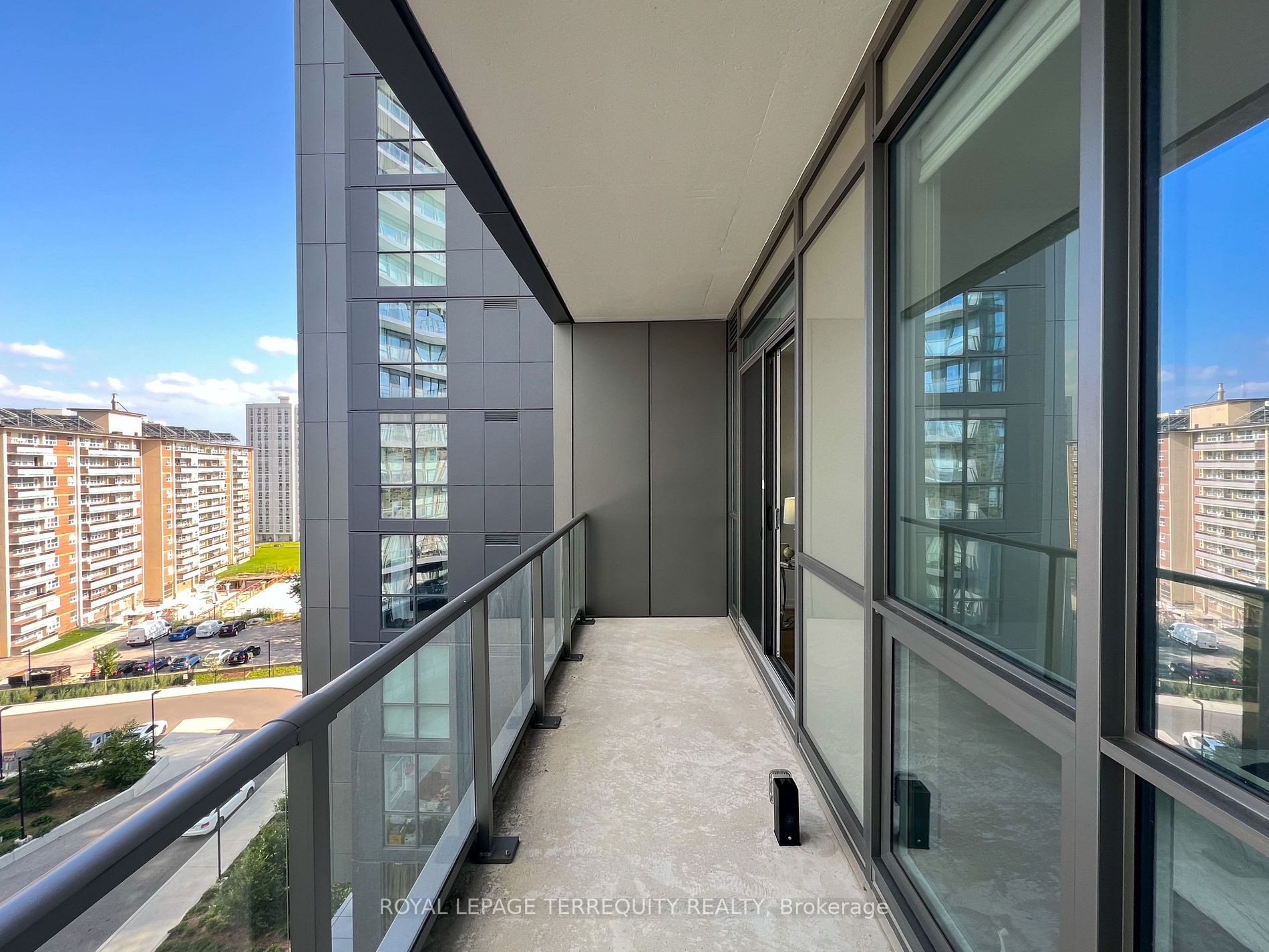 36 Forest Manor Rd, #722