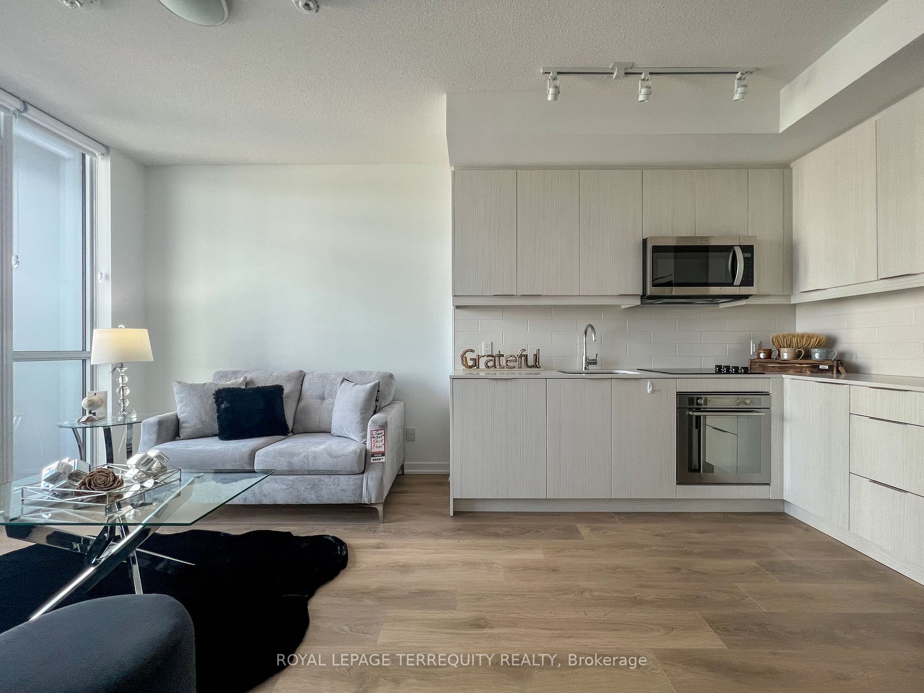 36 Forest Manor Rd, #722