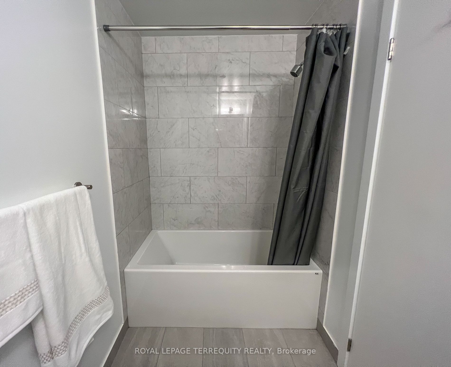 36 Forest Manor Rd, #722
