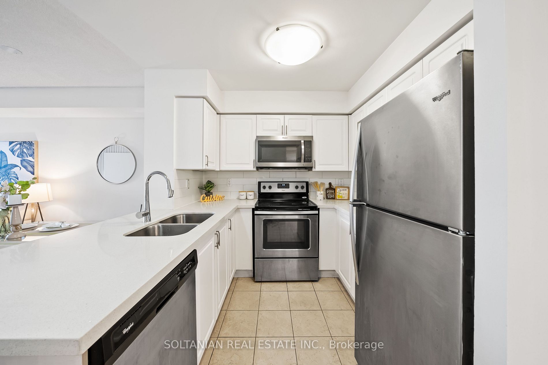 4968 Yonge St, #1708