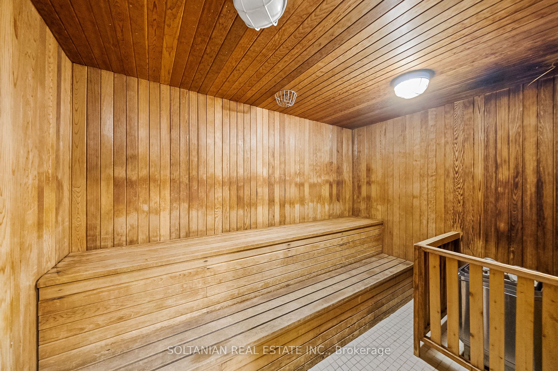 4968 Yonge St, #1708