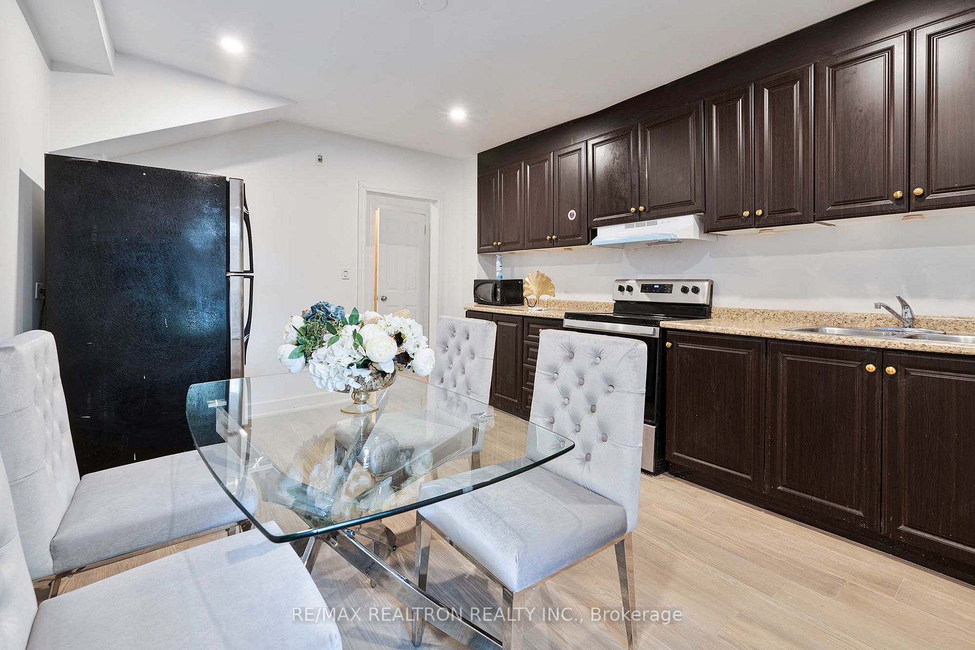 243 Lippincott Street