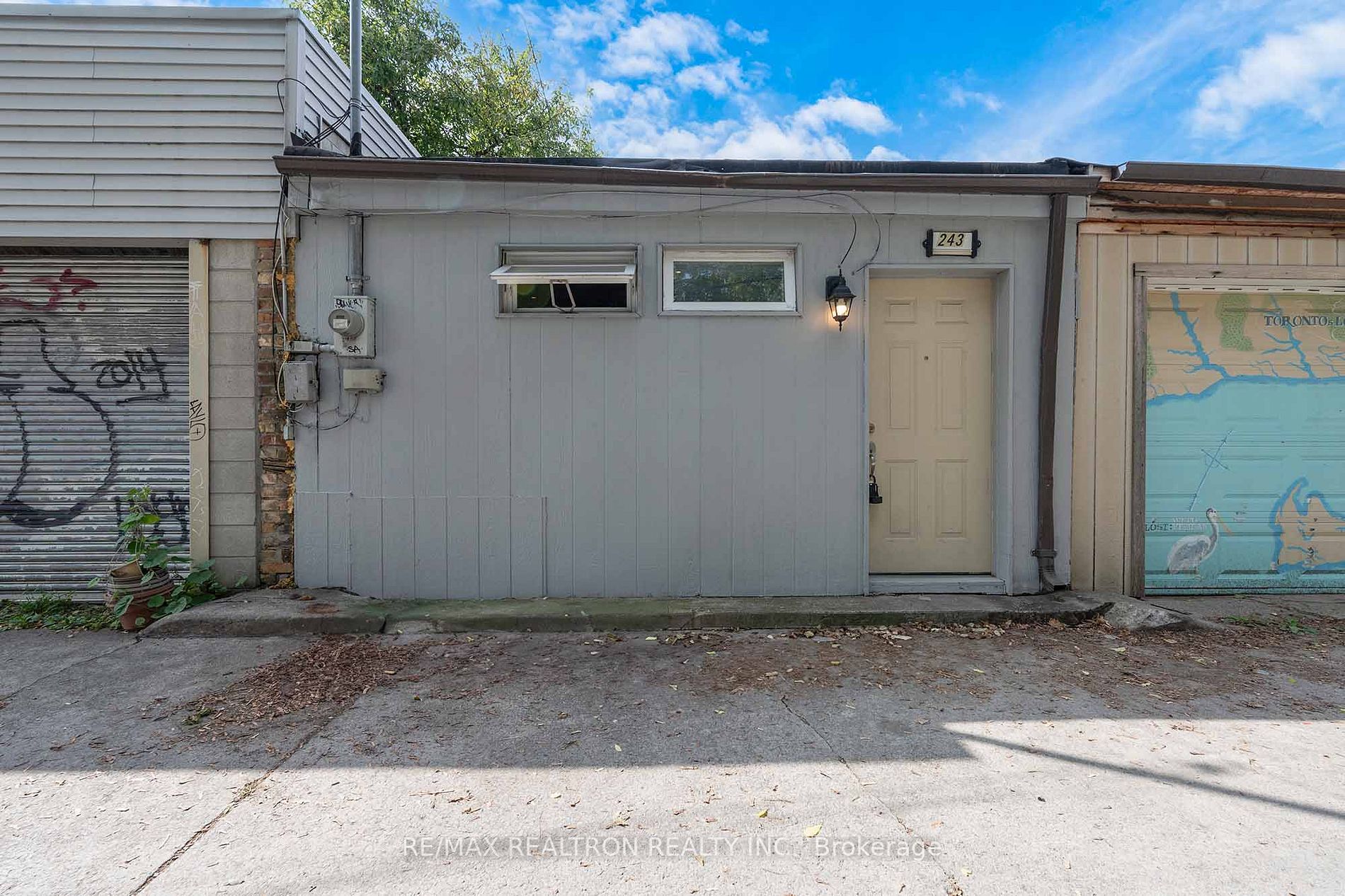 243 Lippincott Street
