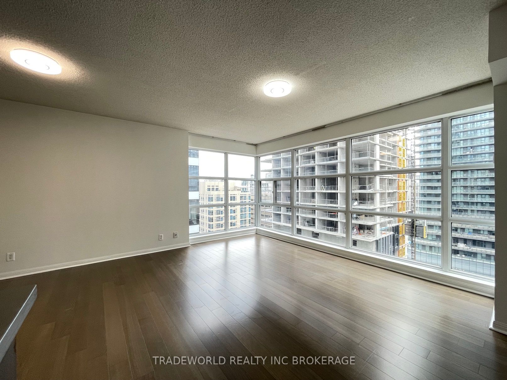 11 St Joseph St, #1612