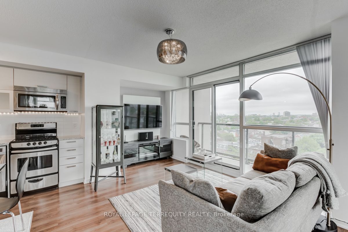 68 Abell St, #1030