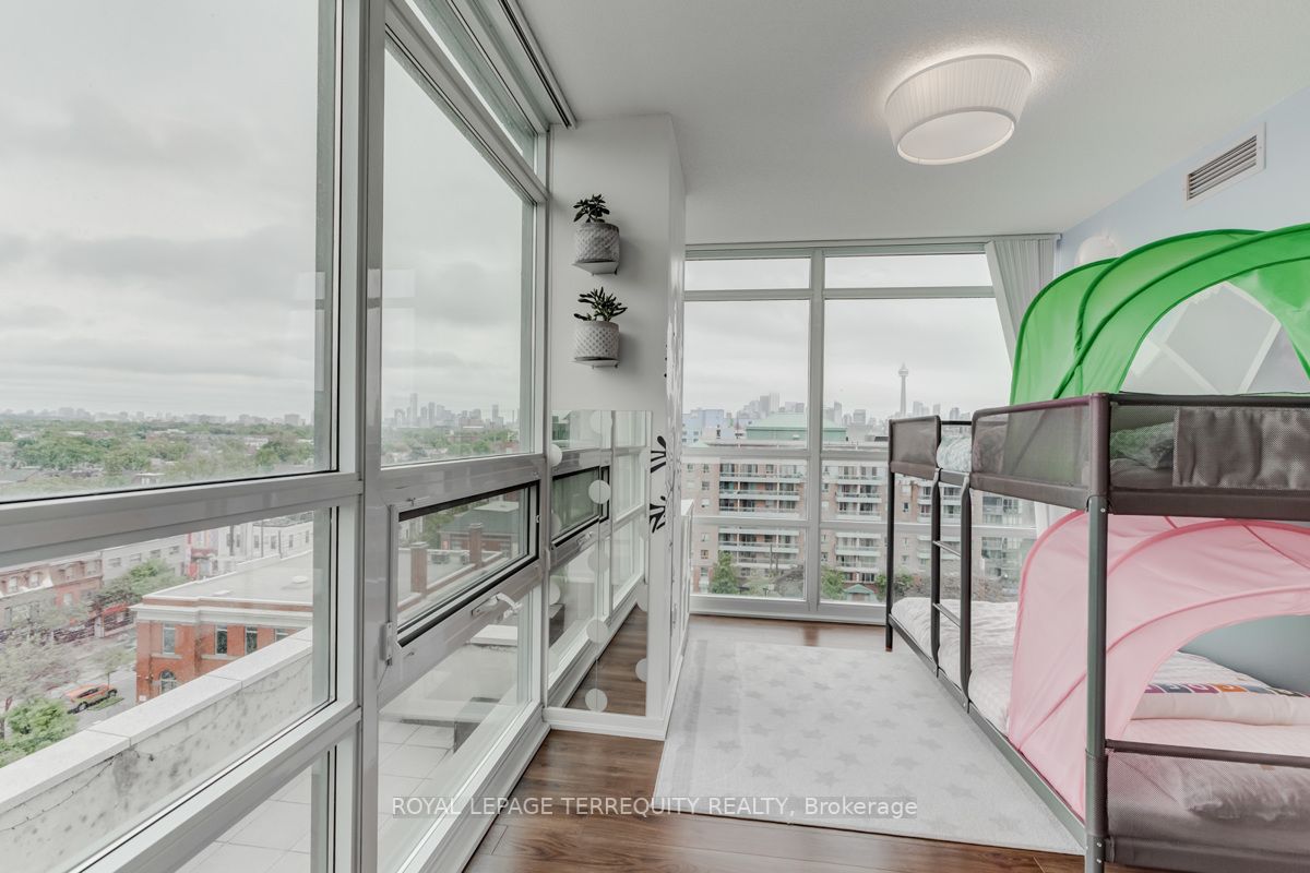 68 Abell St, #1030