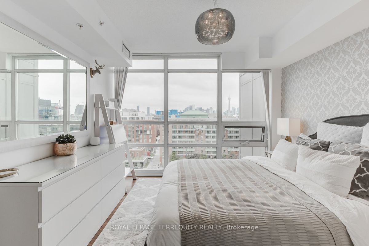68 Abell St, #1030