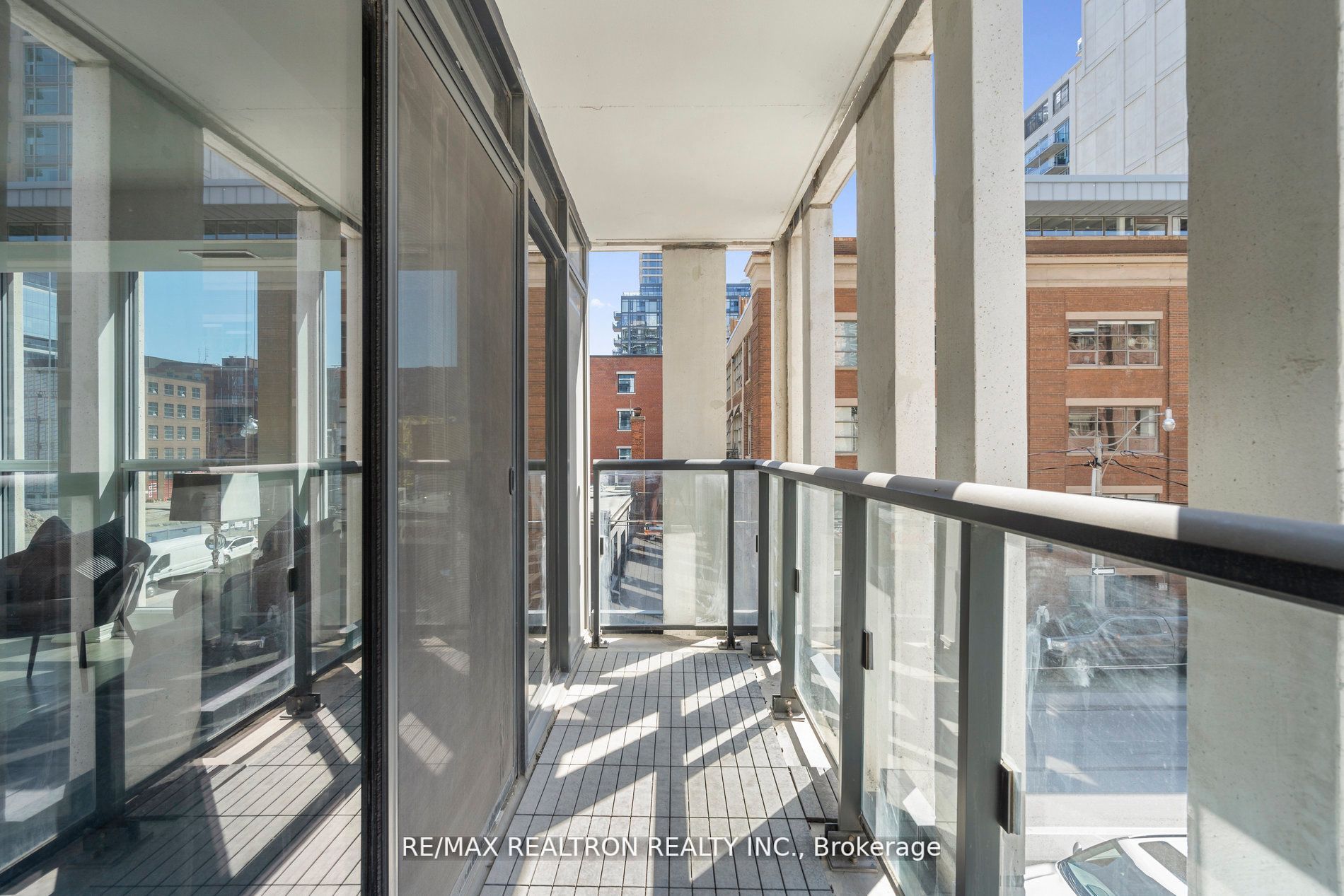 400 Adelaide St E, #306